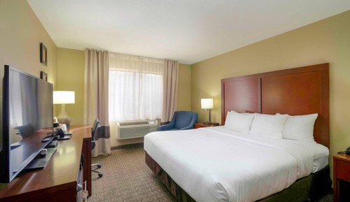 Standard Room, 1 King Bed, Non Smoking