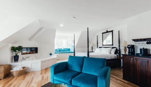 Honeymoon Room, 1 King Bed