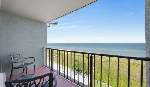 Standard Room, 1 King Bed, Balcony, Oceanfront (Larger Room;with Sofabed)