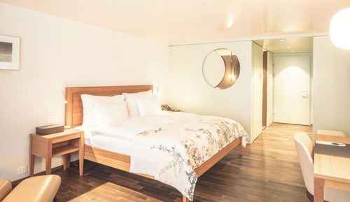 Comfort Zimmer mit Balkon und Südsicht
