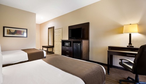 Standard Room, 2 Queen Beds, Non Smoking