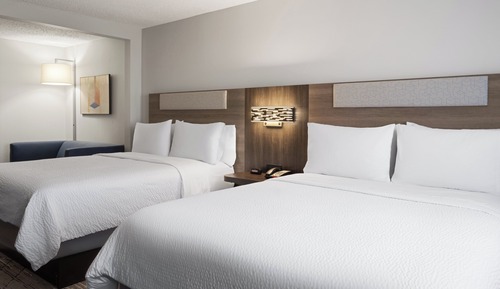 Standard Room, 2 Queen Beds, Accessible (Communications)