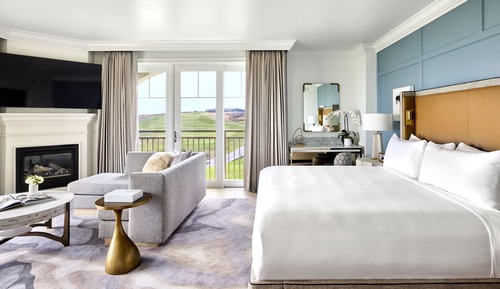 Luxury Balcony Suite, 1 Bedroom, Club Access