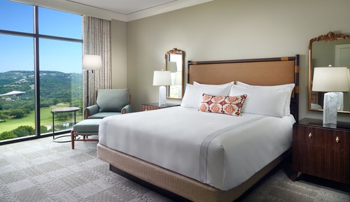 Signature Suite, Accessible (Fairway)