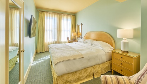 Traditional Room, 1 King Bed