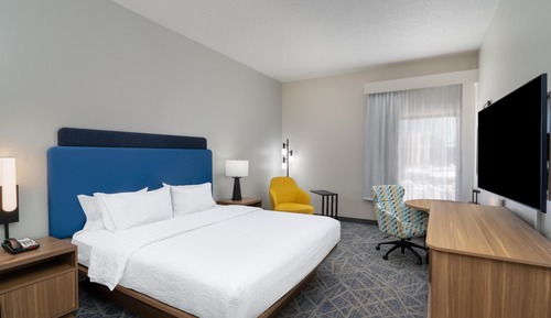 One king bed ns