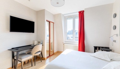 Double or Twin Room, Courtyard View (No Sea View)