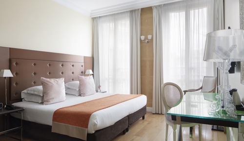 Superior Room,Mobility Accessible-Complimentary soft minibar,courtesy tray, Chromecast,digital press