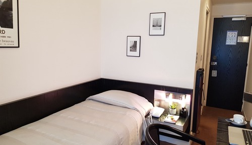 1-Economy single bed