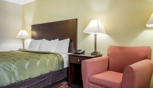 Standard Room, 1 King Bed, Non Smoking