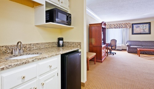 Suite, Multiple Beds