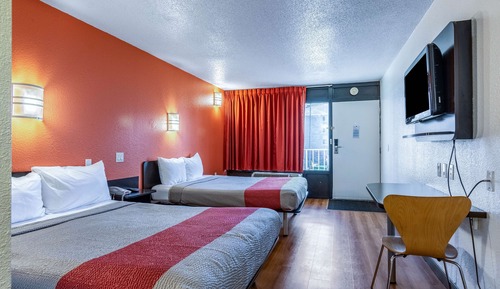 Standard Room, 2 Queen Beds, Accessible, Non Smoking