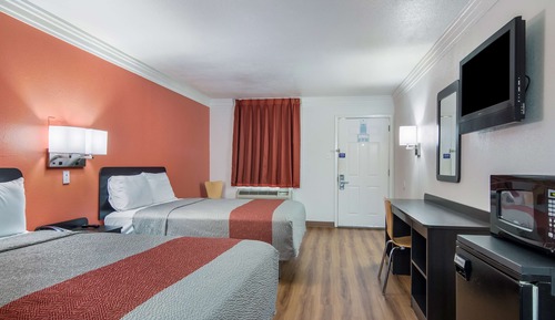 Deluxe Room, 2 Double Beds, Smoking, Refrigerator & Microwave