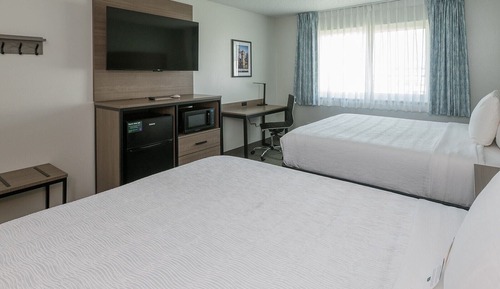 Standard Room, 2 Queen Beds, Walk Up