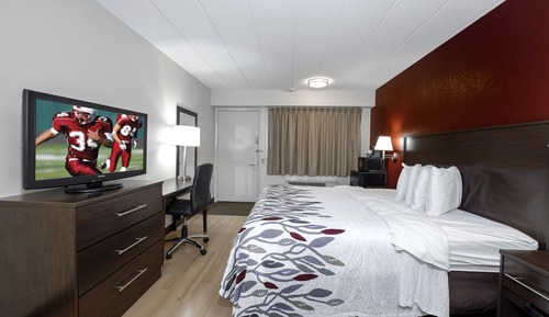 Deluxe Room, 1 Queen Bed, Non Smoking