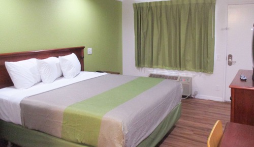 Standard Room, 1 King Bed, Non Smoking, Refrigerator & Microwave