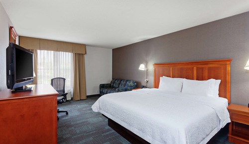 One king bed non smoking