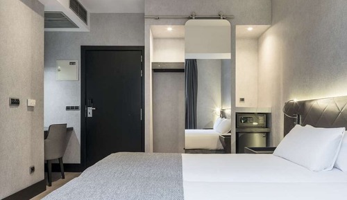 Standard Double Room Single Use