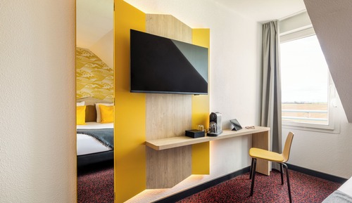 Comfort Room, 1 Queen Bed