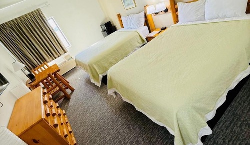 Basic Room, 2 Queen Beds