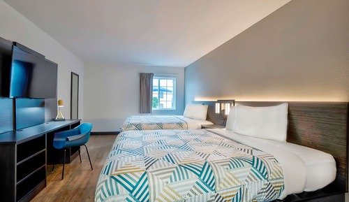 Standard Room, 2 Queen Beds, Non Smoking