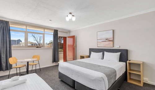 Standard Room, Multiple Beds, Non Smoking