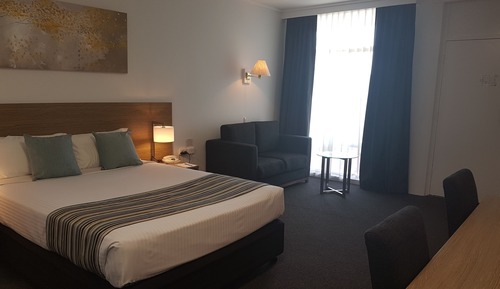 Executive Queen Room