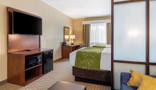 Suite, 2 Queen Beds, Accessible, Non Smoking