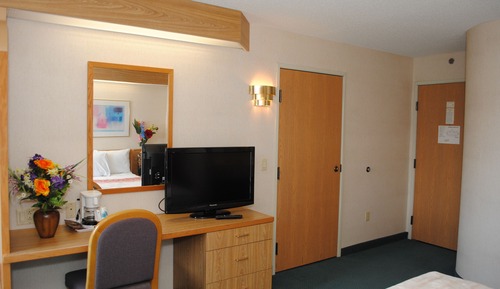 Room, 2 Double Beds, Accessible, Smoking