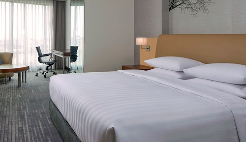 Suite, 1 Bedroom, Non Smoking, City View