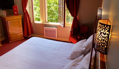 Triple Room Red House