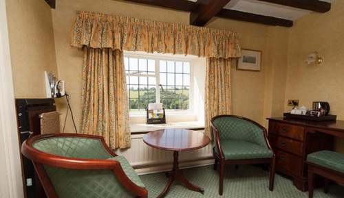 Classic Double Room, Garden View