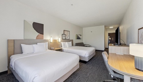 Room, Multiple Beds