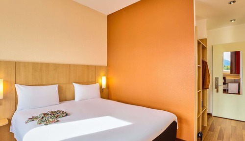 Comfort Room, 1 Double Bed (Pilatus view)