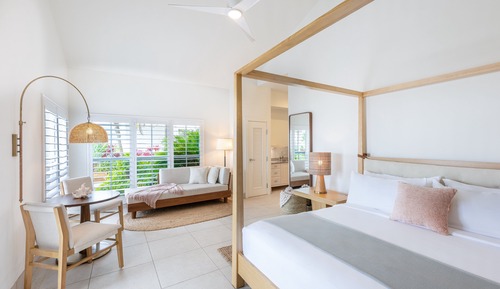 Orchid Junior Suite Ocean Front 1 King Bed