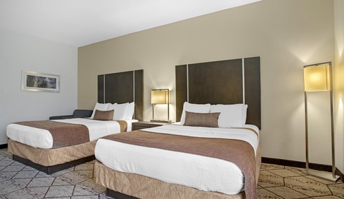 Standard Room, 2 Queen Beds, Accessible, Bathtub (Bathtub)