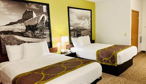 Room, 2 Queen Beds, Non Smoking