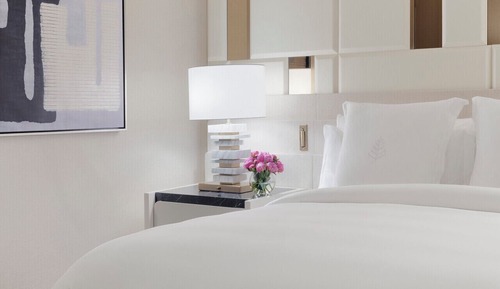 Suite, Valley View
