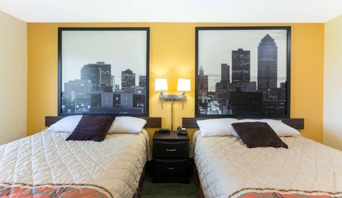 Room, 2 Queen Beds, Non Smoking