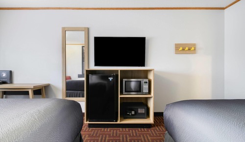 Room, 2 Queen Beds, Non Smoking