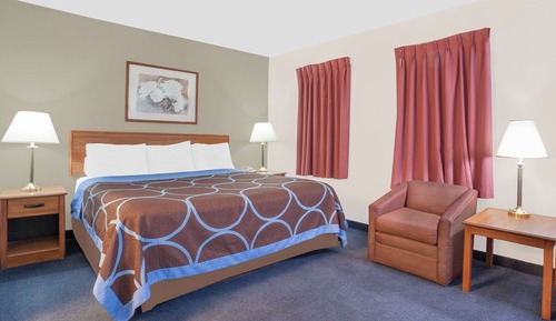 Room, 1 King Bed, Accessible, Bathtub