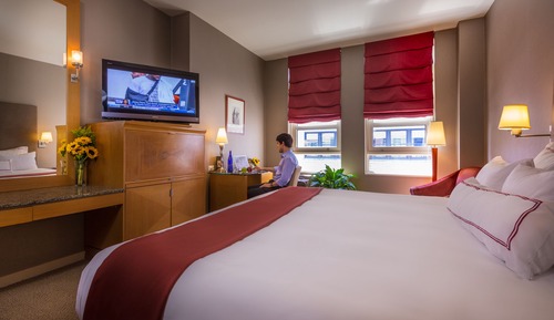 Classic Room, 1 King Bed