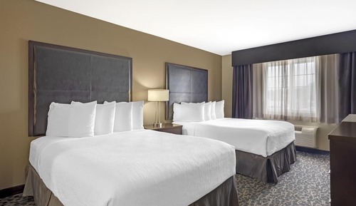 Suite, 2 Queen Beds, Non Smoking, Refrigerator & Microwave (with Single Sofabed)