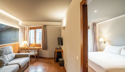 Junior Studio Suite