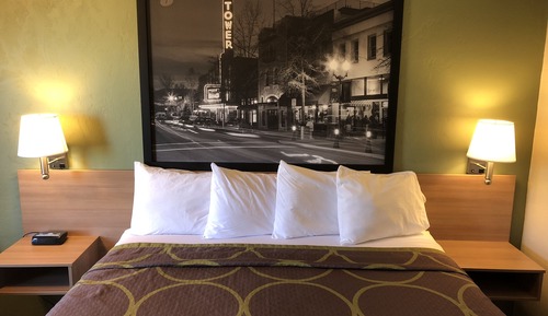 Room, 1 King Bed, Non Smoking (Mobility Accessible)