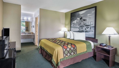 Standard Room, 1 Queen Bed, Smoking