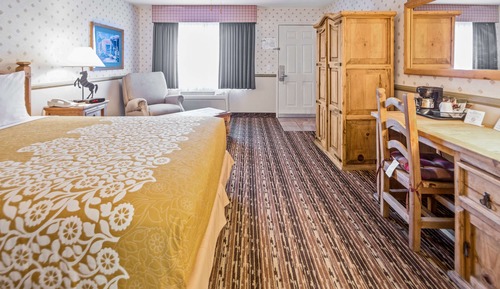 Room, 1 Queen Bed, Accessible, Non Smoking (Bathtub W/grab Bars)