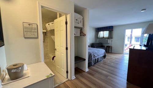Room, 1 Queen Bed with Sofa bed, Non Smoking, Balcony (No Pets)