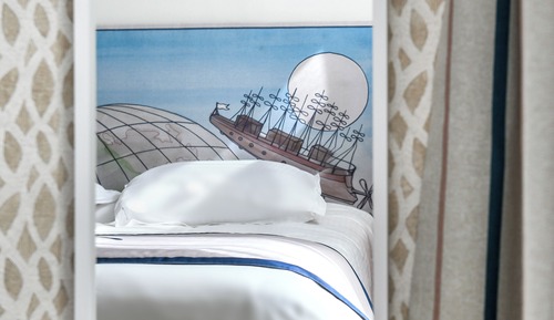 Comfort, Two Twin Beds