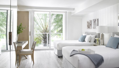 Standard Suite, 2 Double Beds (Standard Double Suite)